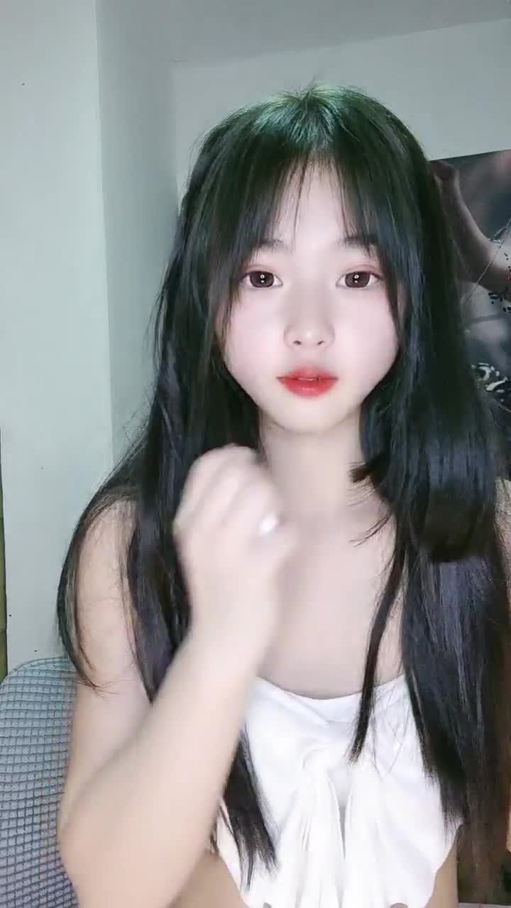 超嫩的学生妹~【小晶晶】极品嫩穴 水晶棒自慰（更新至9月最新合集）【88v】 (3)