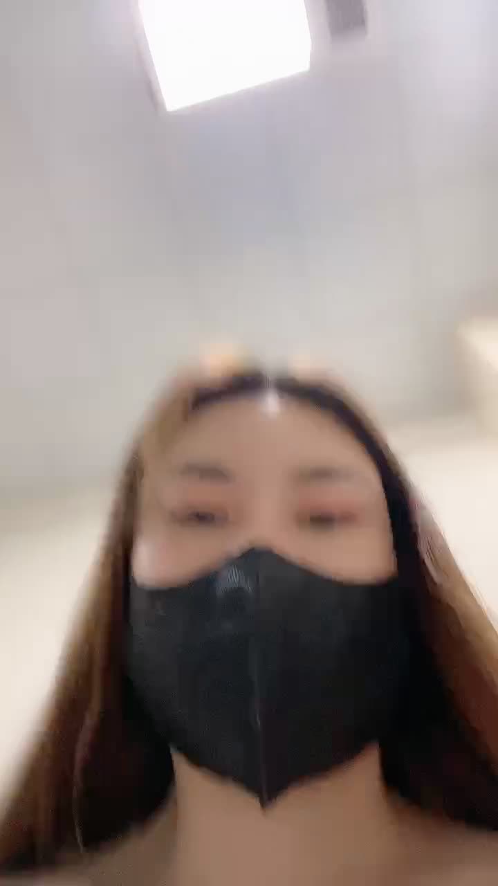 大长腿G奶尤物【猫咪猫酱】天然巨乳~骚舞诱惑~扒逼看穴~馋死人【96V】 (25)