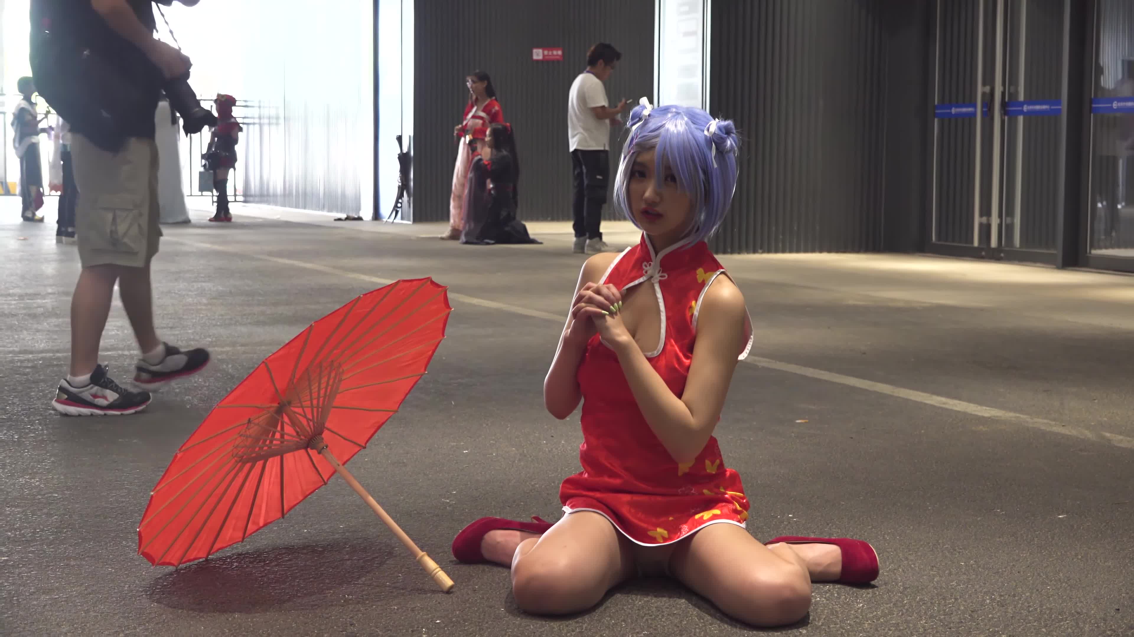 【4K】一般摄影不喜欢路人抢镜 但死侍例外