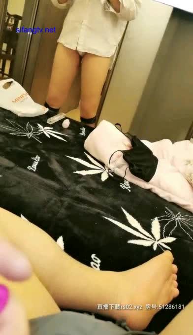 萝莉嫩妹野外 公共场所露出啪啪【萝莉户外深喉】酒店群交乱操 肛塞骑乘顶操小嫩穴漂亮粉穴逼【89v】 (48)