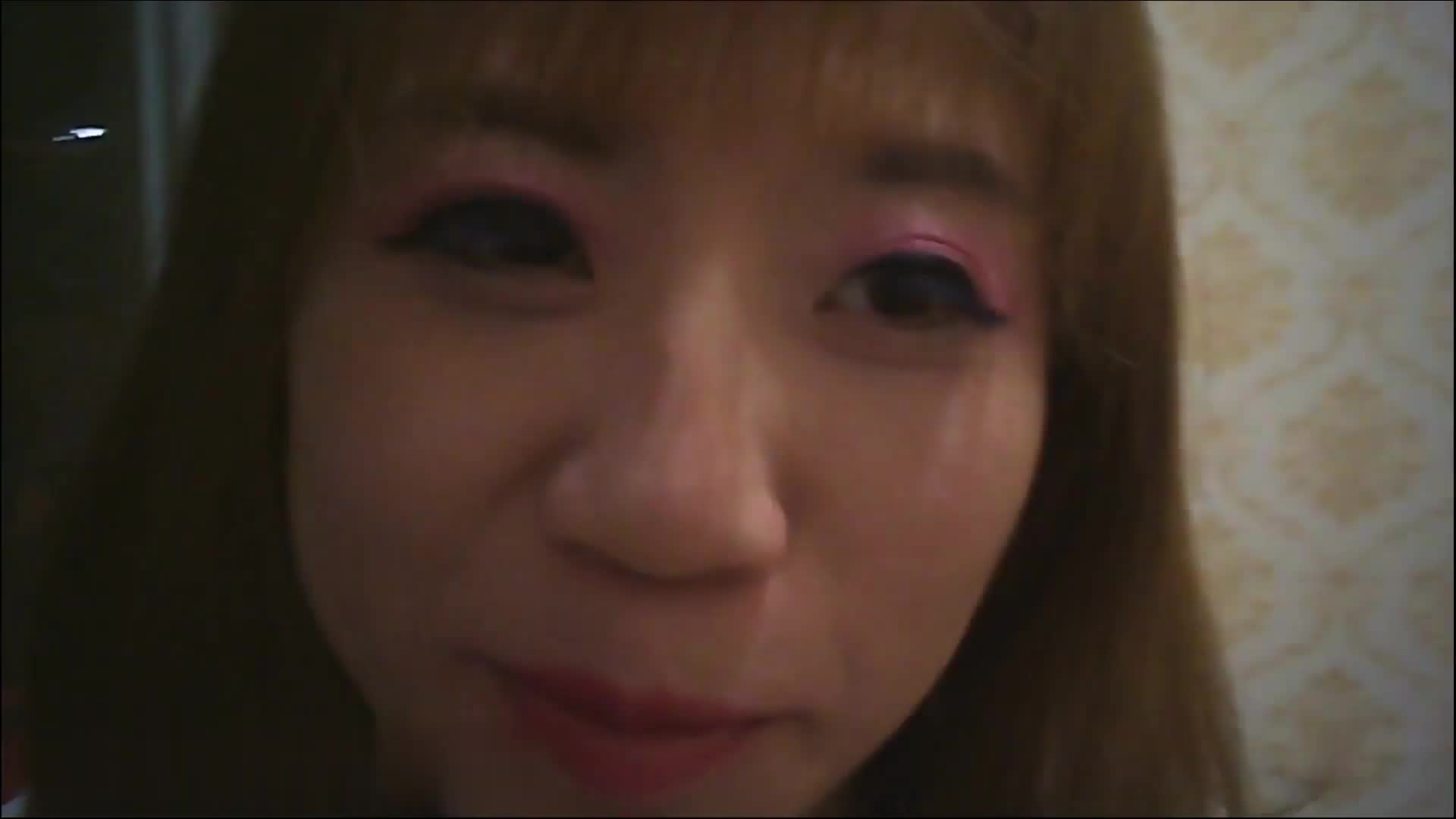 2022最新嫖妓偷拍温州小伙路边足疗按摩店嫖娼大奶卖淫女 紫色蕾丝性感内裤小少妇