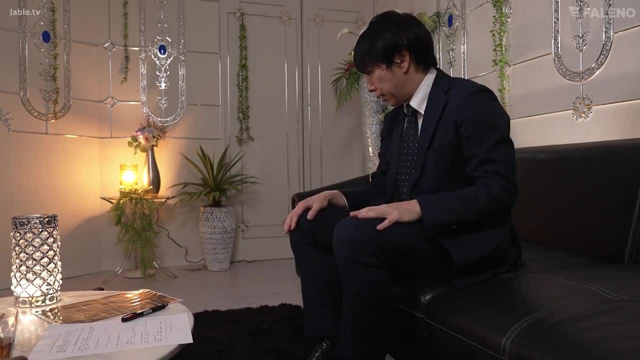 FSDSS-878 零距离紧贴美腿缠绕夹紧抽插的美人鱼男士美体沙龙 
#森彩美 #旗袍 #风俗娘 #按摩 #少女