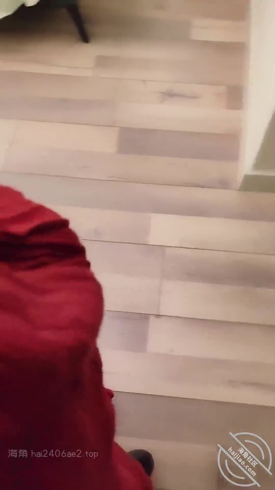 #乱伦 #海角 #叔嫂 嫂子用火龙果涂抹我的鸡巴再舔干净