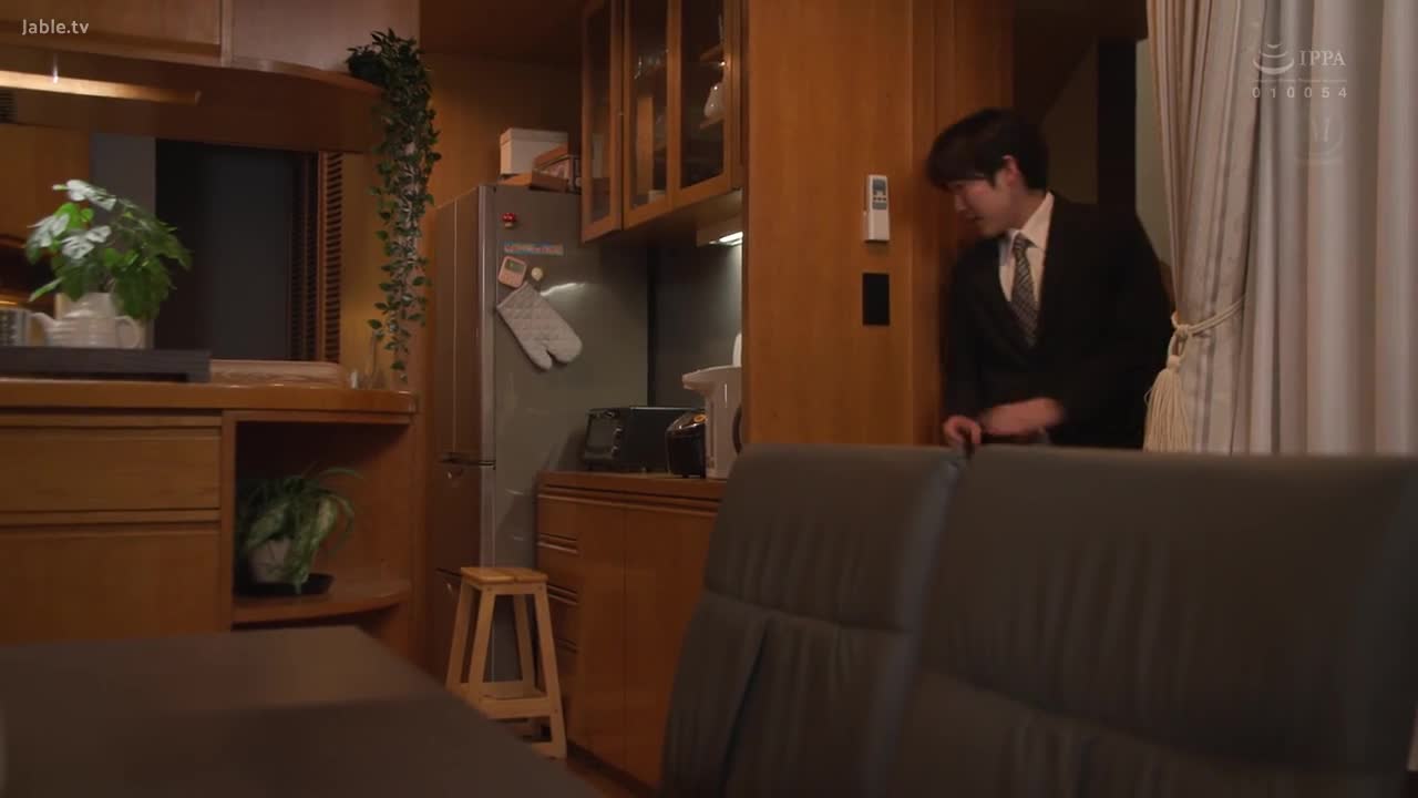 JUQ-941 原本以为是纯按摩店…没想到是个不纯风俗店。巨乳人妻被性骚扰店长天天调教 
#白石茉莉奈 #中出 #巨乳 #人妻 #熟女 #按摩