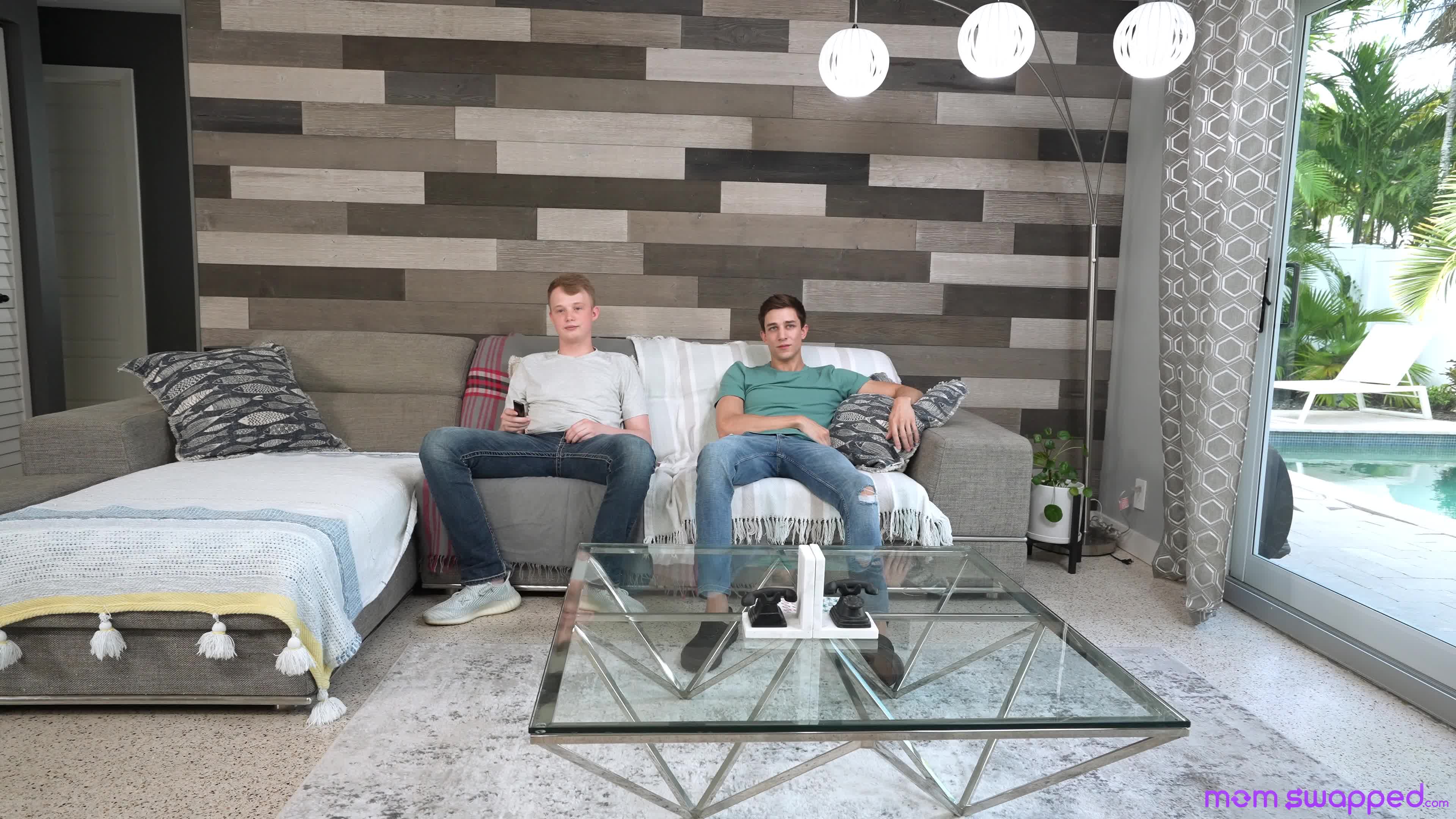 momswapped.24.01.05.jc.wilds.and.whitney.oc.4k