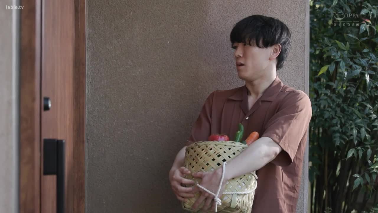 JUQ-925 汗水淋漓人妻的淫荡扭腰让我连腰都没动就中出。 
#沖宫奈美 #和服 #熟女 #人妻 #巨乳 #中出