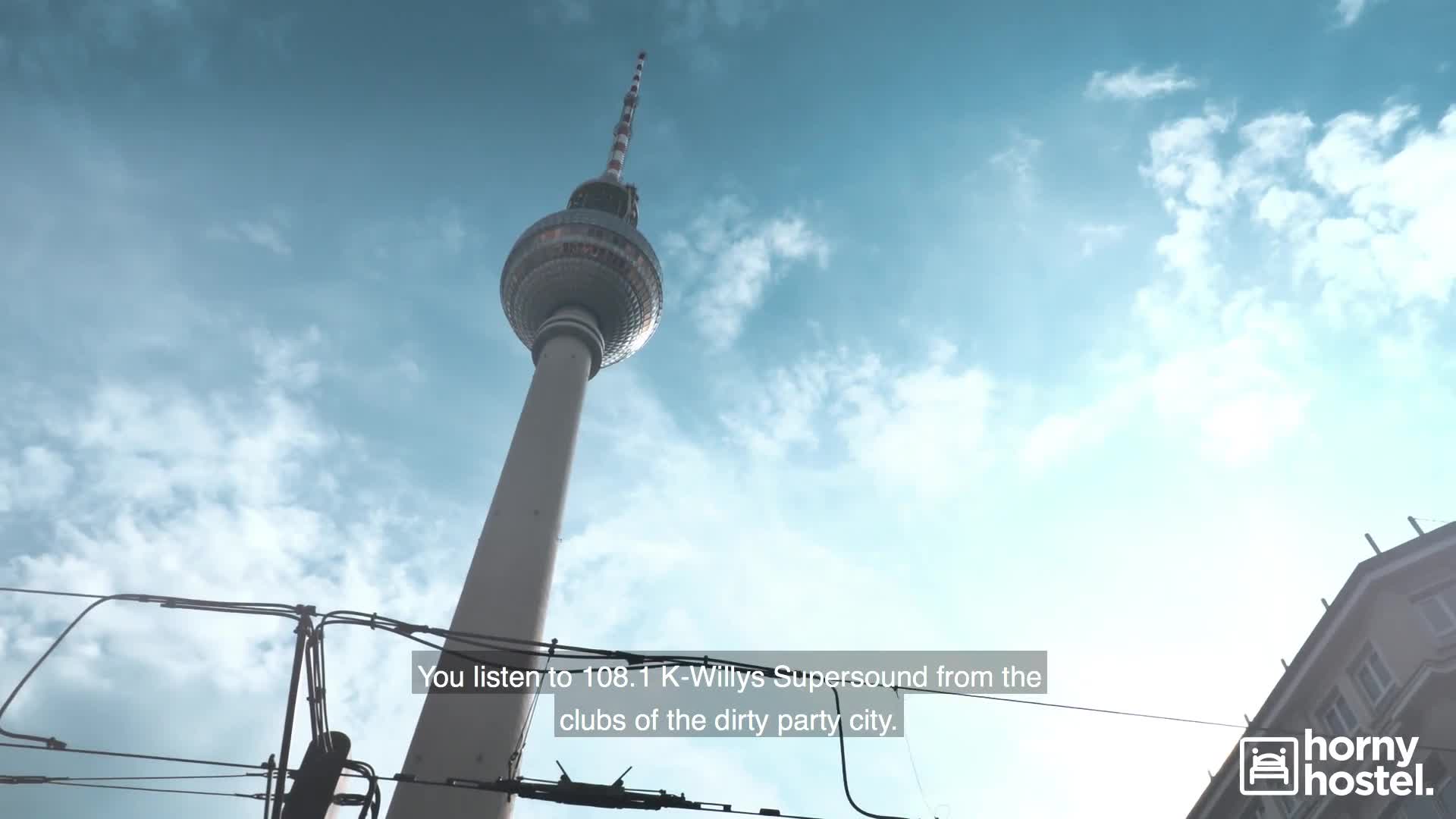 hornyhostel.18.11.29.julia.parker