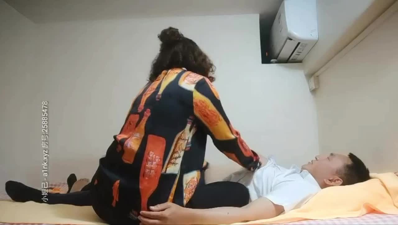 《城中村阿姨也不錯 就是房子不隔音阿姨不敢叫》加入頻道會員觀看完整視頻此視頻完整版48分鐘已在白銀VIP群更新加VIP私信 @VIP_KeFu