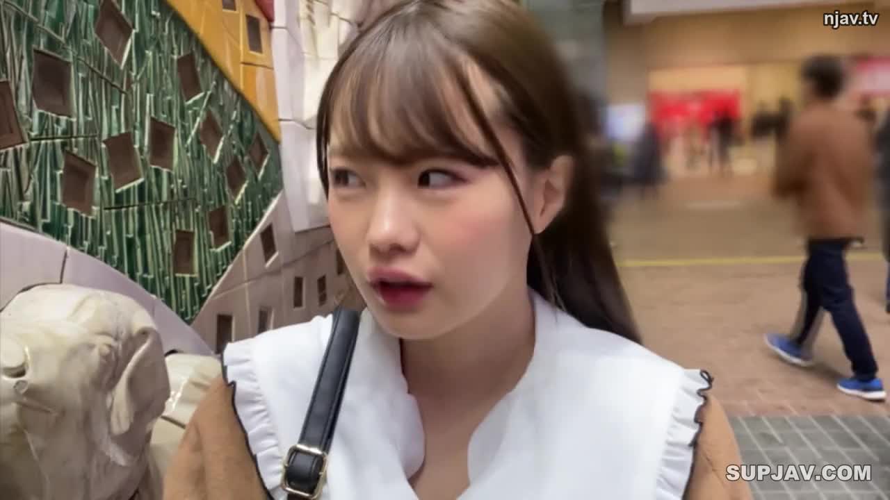 番号:FC2-PPV-4397277     发行日期: 2024-04-19标题：第一次数量有限_傲娇_中出天真的“Namaiki”女儿（21）我把她变成了一个有野鸡巴的听话女人