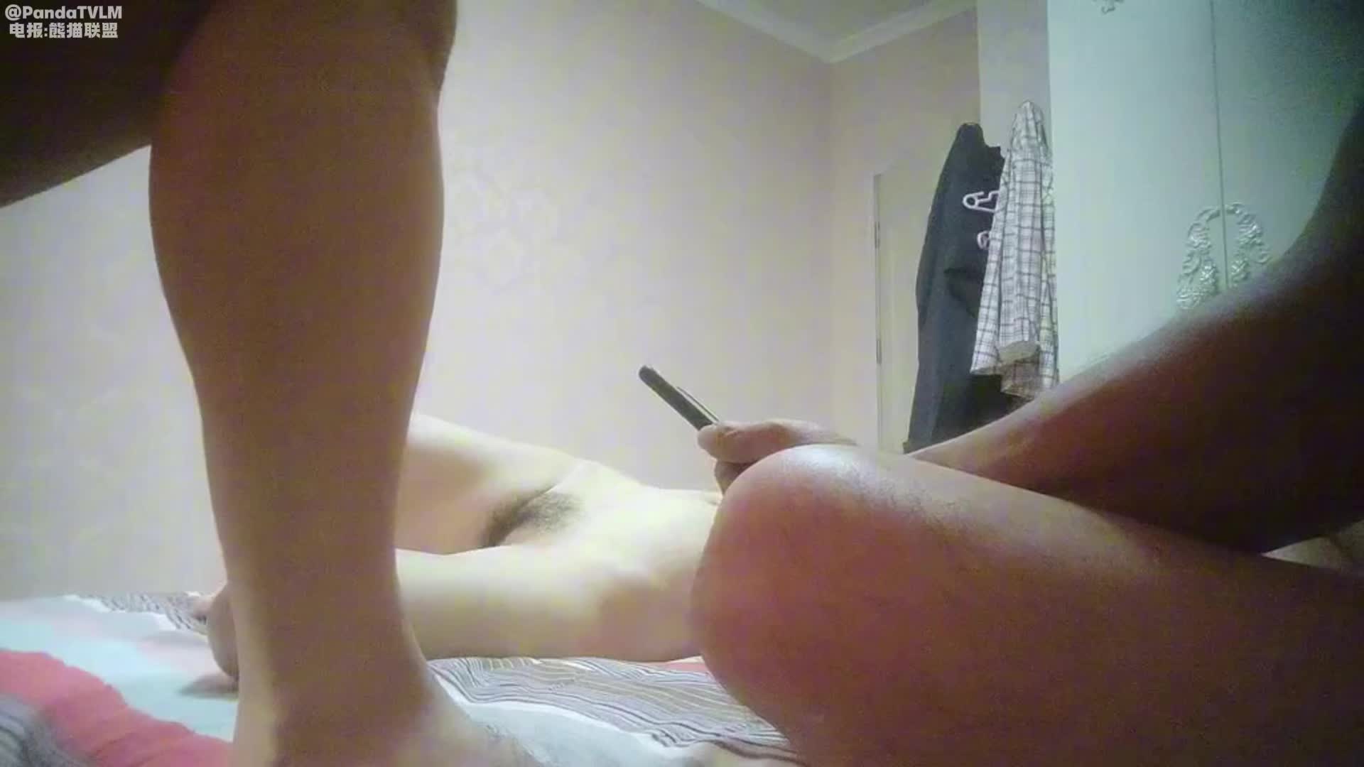 天津鸟叔 · 聚众淫乱，带着一帮兄弟搞熟女，30如虎40如狼，性欲最强时候多人运动最爽！