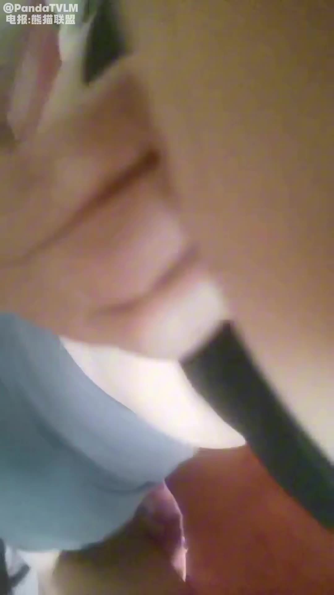 熟女阿姨掰穴自慰