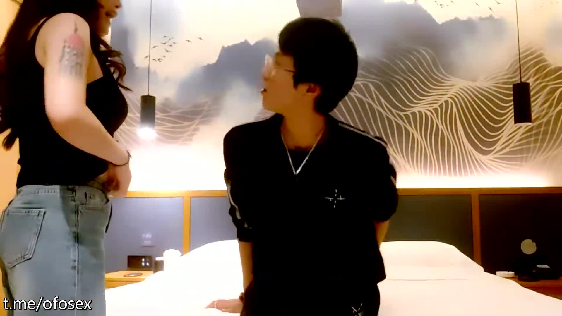 【#探探探小花】05-09 新晋探花小哥，肉肉骚御姐，弄了半天还是软的，尴尬的走了