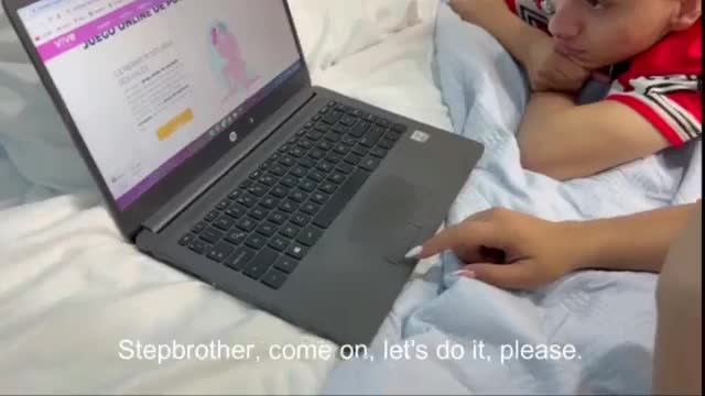 勾引邻家小弟弟的大姐姐 小马开大车