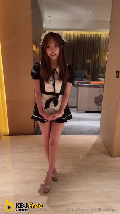 ri.bi-明星颜值白富美女神『츄츄_lovechuu』多人啪啪，超颜值极品女神堕落 疯狂榨精高潮浪叫 疯狂冲刺女神小蜜穴