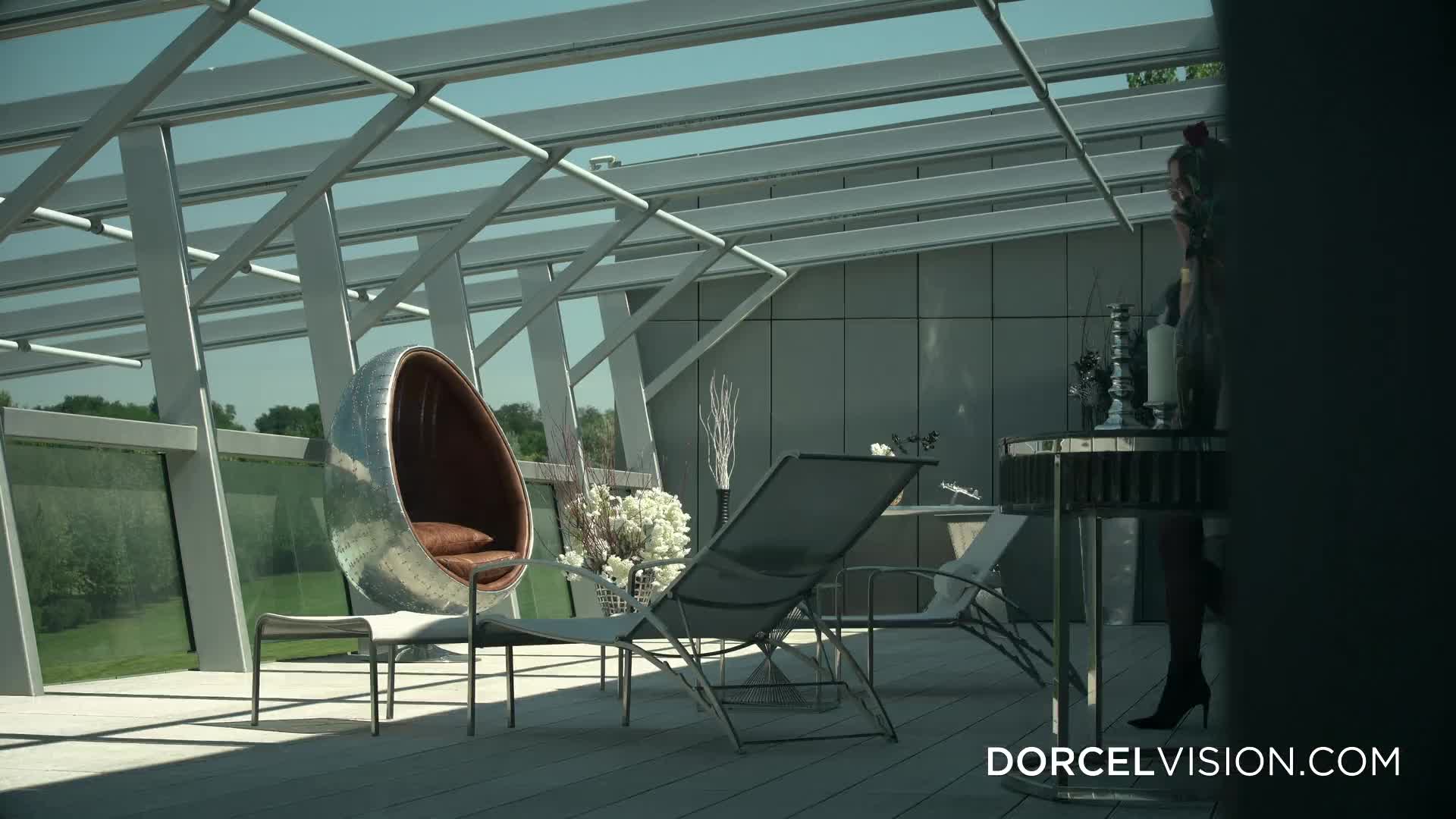 ri.bi@2021Girlsatwork-theagency.1080p