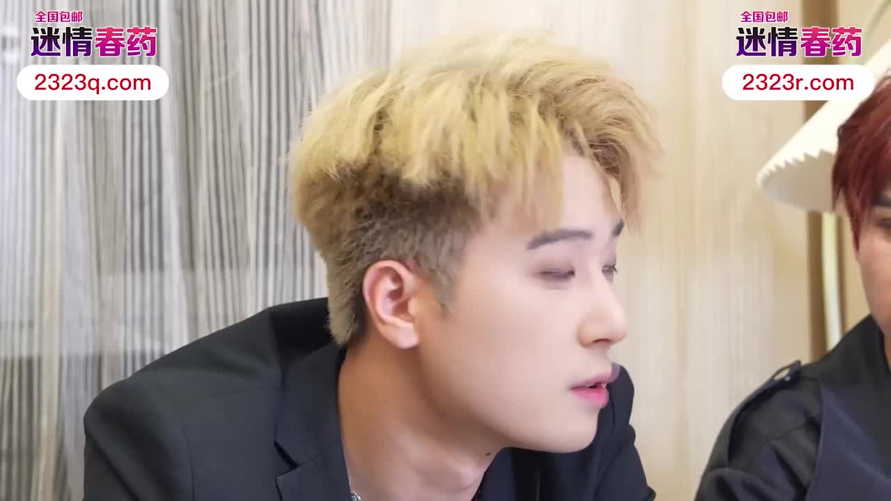 ri.bi-爱豆传媒 IDG-5517 催情迷药下绝美秘书主动又淫荡的舔屌