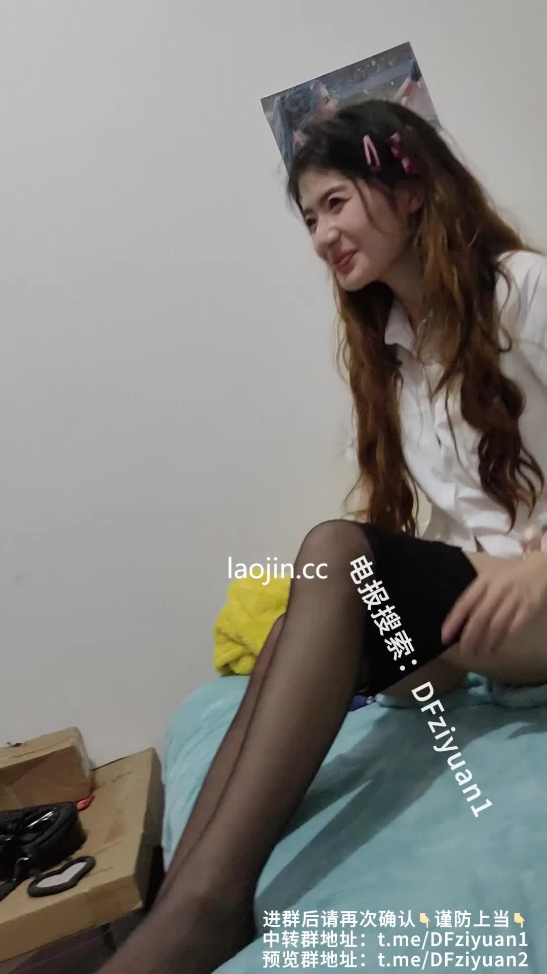 ri.bi-2025年2月最新，富二代真实约炮，【fKabuto】，99年江苏妹子，完美露脸，身高168cm，粉嫩可口无套啪啪