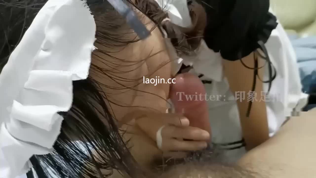 #口交 #足交 #偷拍自拍 #露脸 #后入
印象足拍反差女仆小姐姐完美露脸相当反差小穴也是真的嫩白丝口足交手