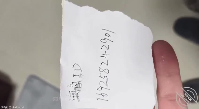 #乱伦 #手指插入 #第一视角 #业余真实 #馒头逼
海角钻石海角大神疯狂输出喝酒后的表妹根本把持不住逼紧水多叫声淫荡