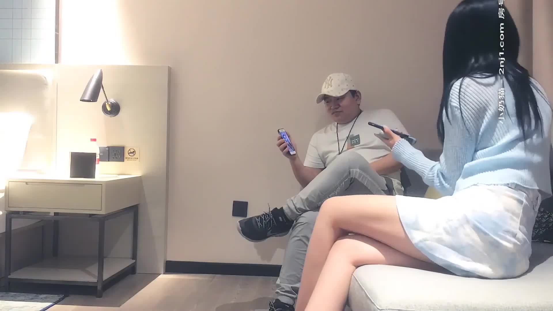 #口交 #女上位 #偷拍自拍 #探花 #素人
约操高颜值外围小姐姐极品美女翘臀美乳肤白如玉沙发啪啪角度完美