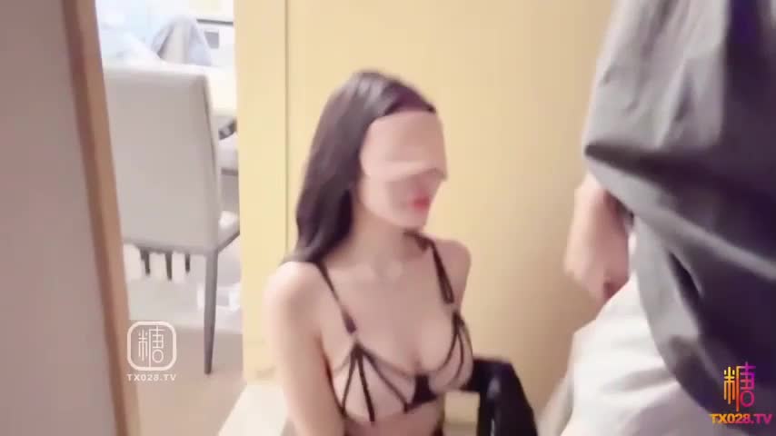 #口交 #业余真实 #性交 #高颜值 #美胴
媛媛酱极品魅魔火辣制服榨干男友的每一滴精液风骚气质高挑身材男人看了就想侵犯