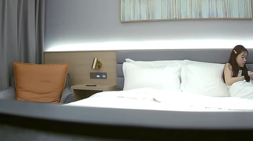 #妓女 #口交 #偷拍自拍 #探花 #素人
Zhuodetwi高级付费资源极品身材女大被强推刚开始很耐操的样子最后被干的直哼哼