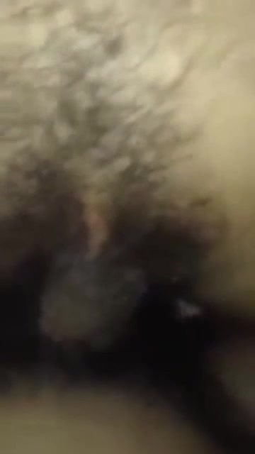 #内射 #偷拍自拍 #素人 #第一视角 #业余真实
近距离拍摄操逼有点迷糊