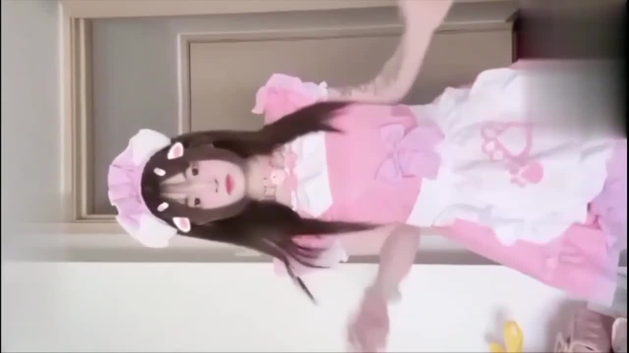 #淫语 #淫叫 #混剪 #骚逼 #挑逗
广东夜场dj女混乱私生活合集