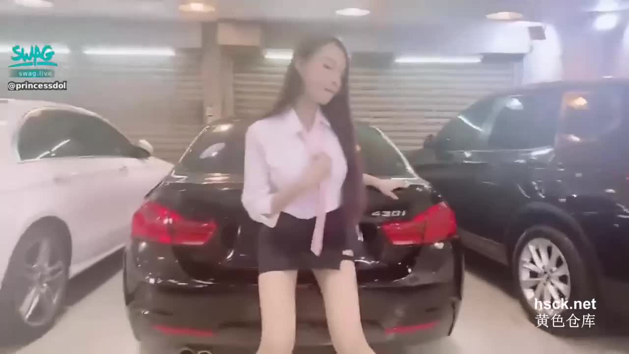 #口交 #偷拍自拍 #素人 #业余真实 #高颜值
卖车女业务