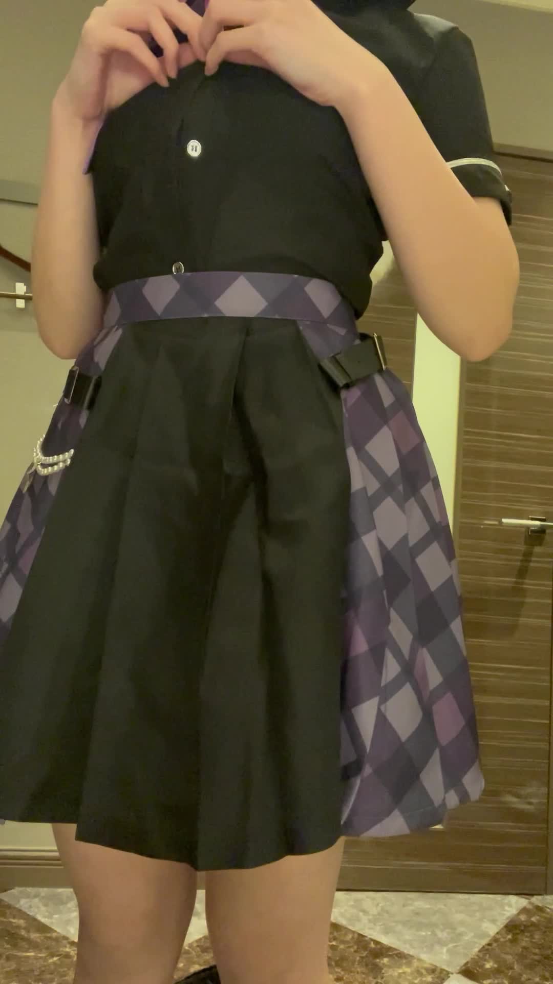 ri.bi@服を脱いでるtw様…