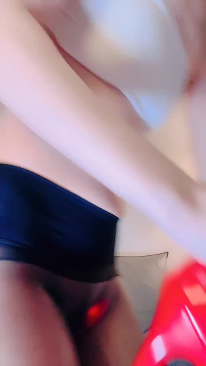 ri.bi@744810319_丽丽安_20250204_195224