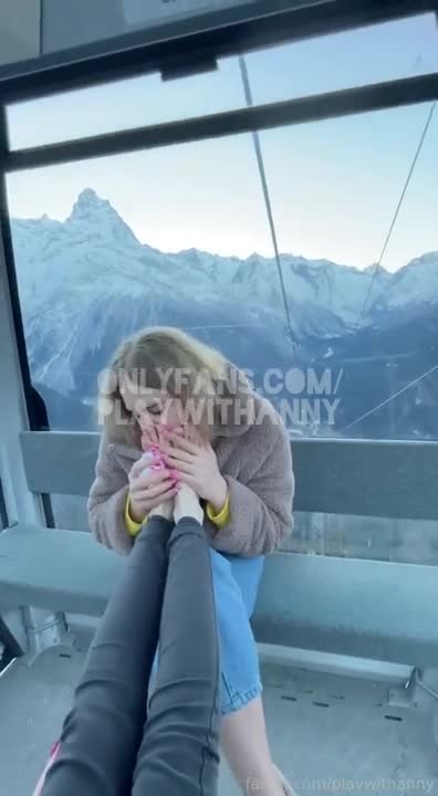 [Fansly] PlaywithAnny - 68 (HUZZGYbm)