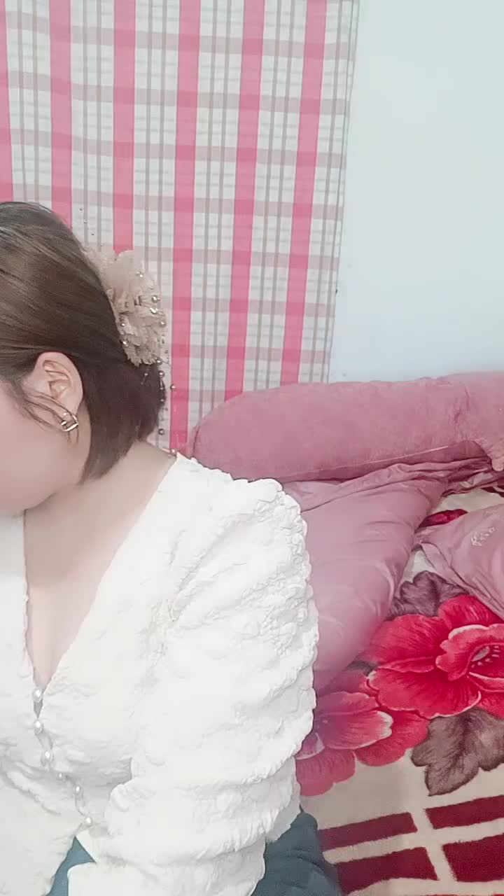 2048.hk@波霸奶妹2048276883_20250406-214942-842