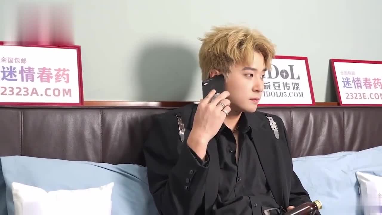 2048.hk@(愛豆傳媒)(idg-5512)(20241101)催情春藥讓性冷淡弟弟爆操姐姐-小軒