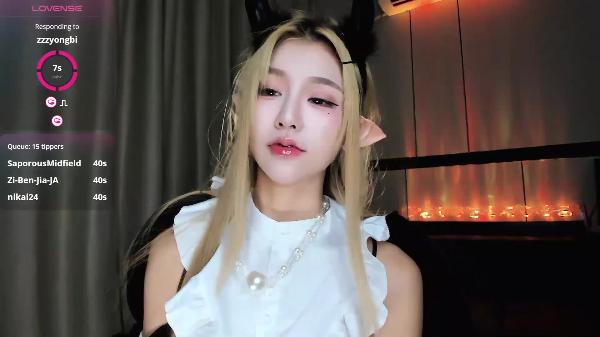 2048.hk@ST_Kiki--2025_20250512_0019-00.00.04.715-00.29.57.654-00.09.28.007-00.29.53.531