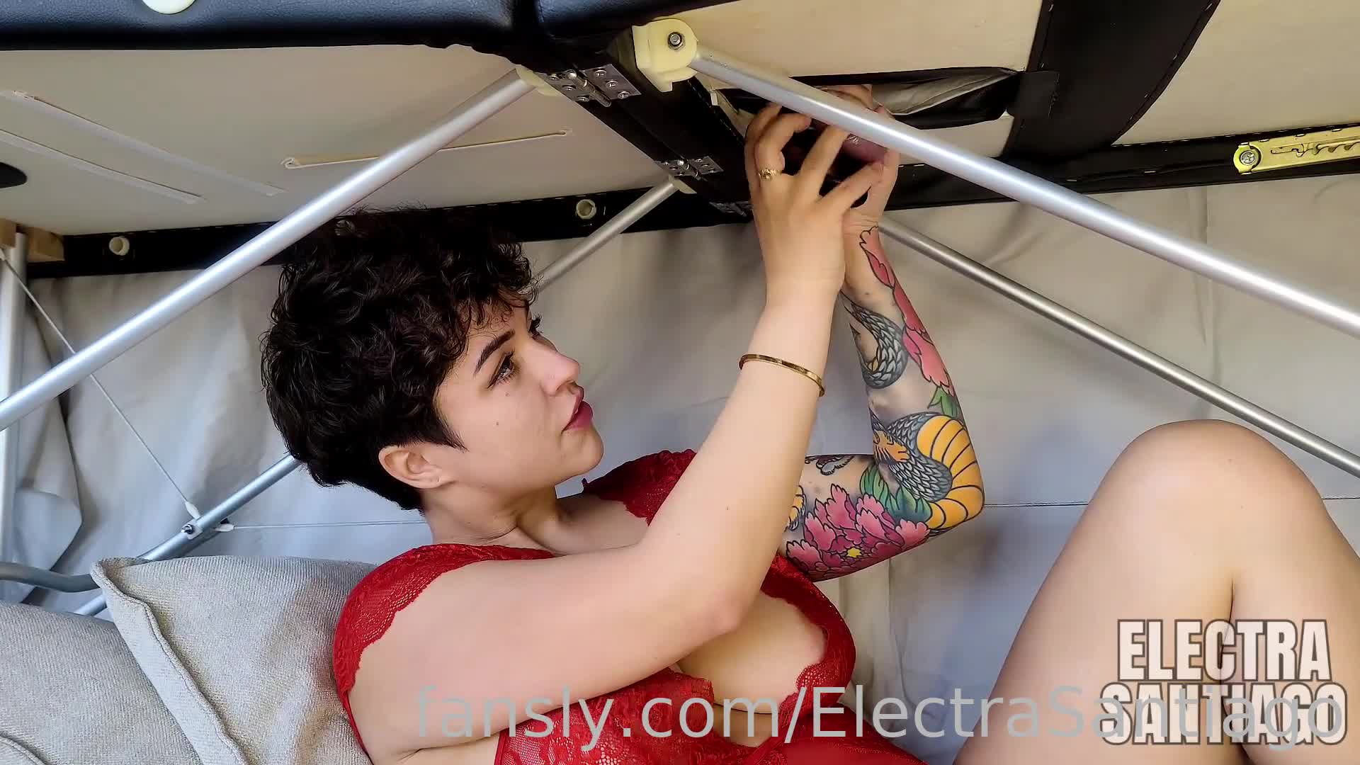 2048.hk@2024-11-24_at_23-05_id_717321797808168960_hash2_181be60d0d4e79a8742bf64db89b7327