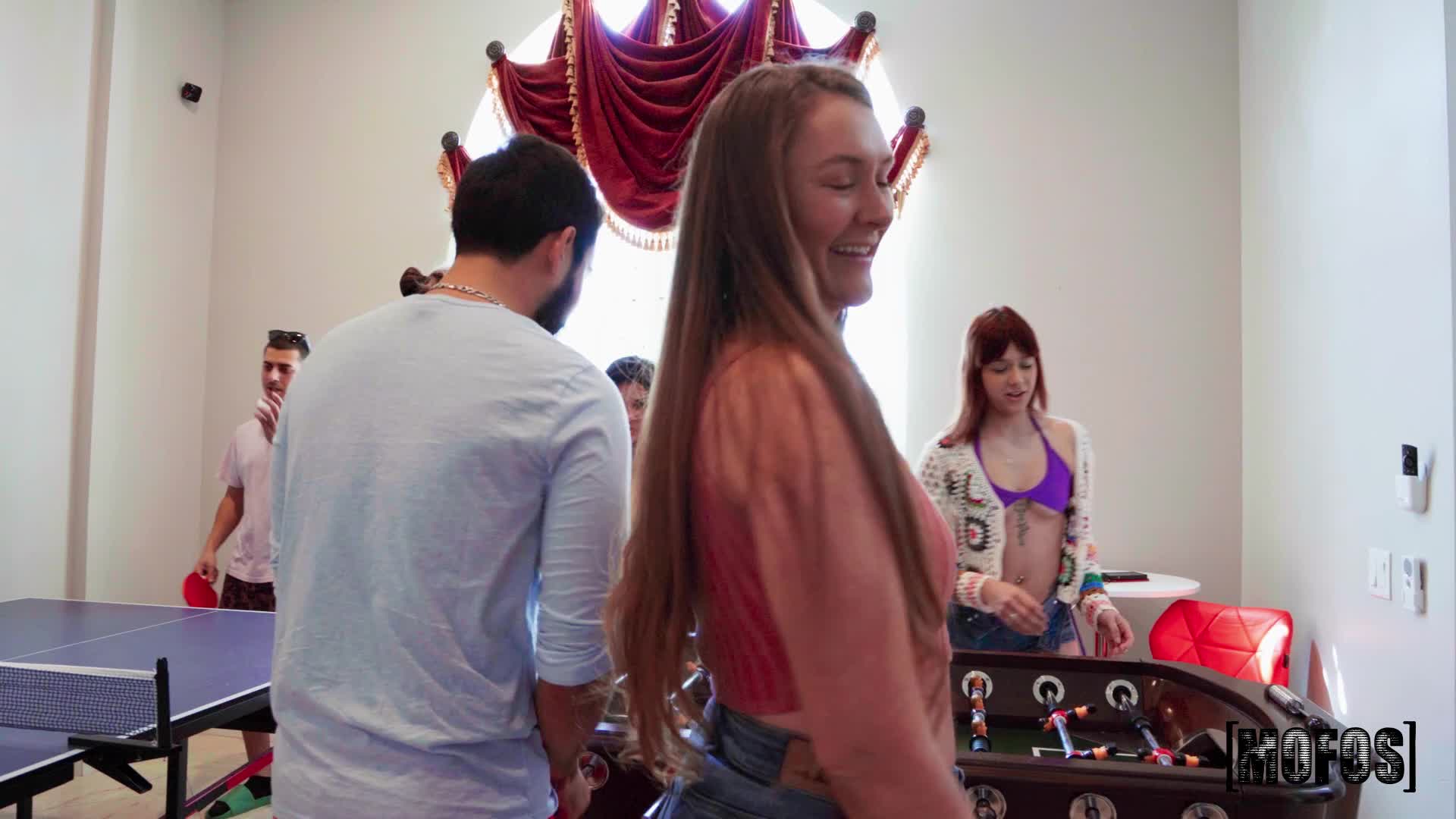 2048.hk@chloe.marie.house.bbq.party