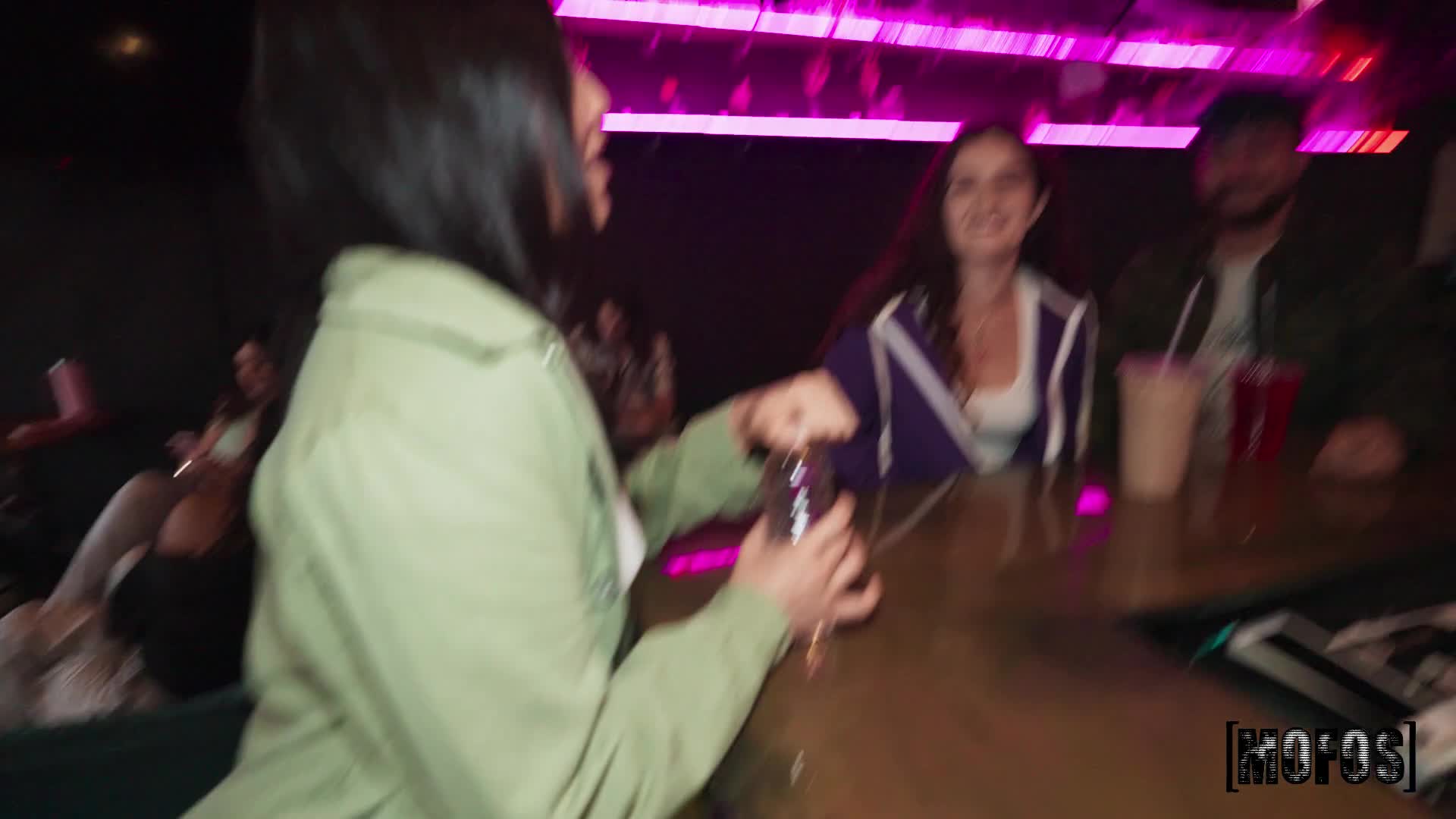 2048.hk@EmeraldLoves-EmeraldLovesTryingNewThings(13.03.2025)_1080p