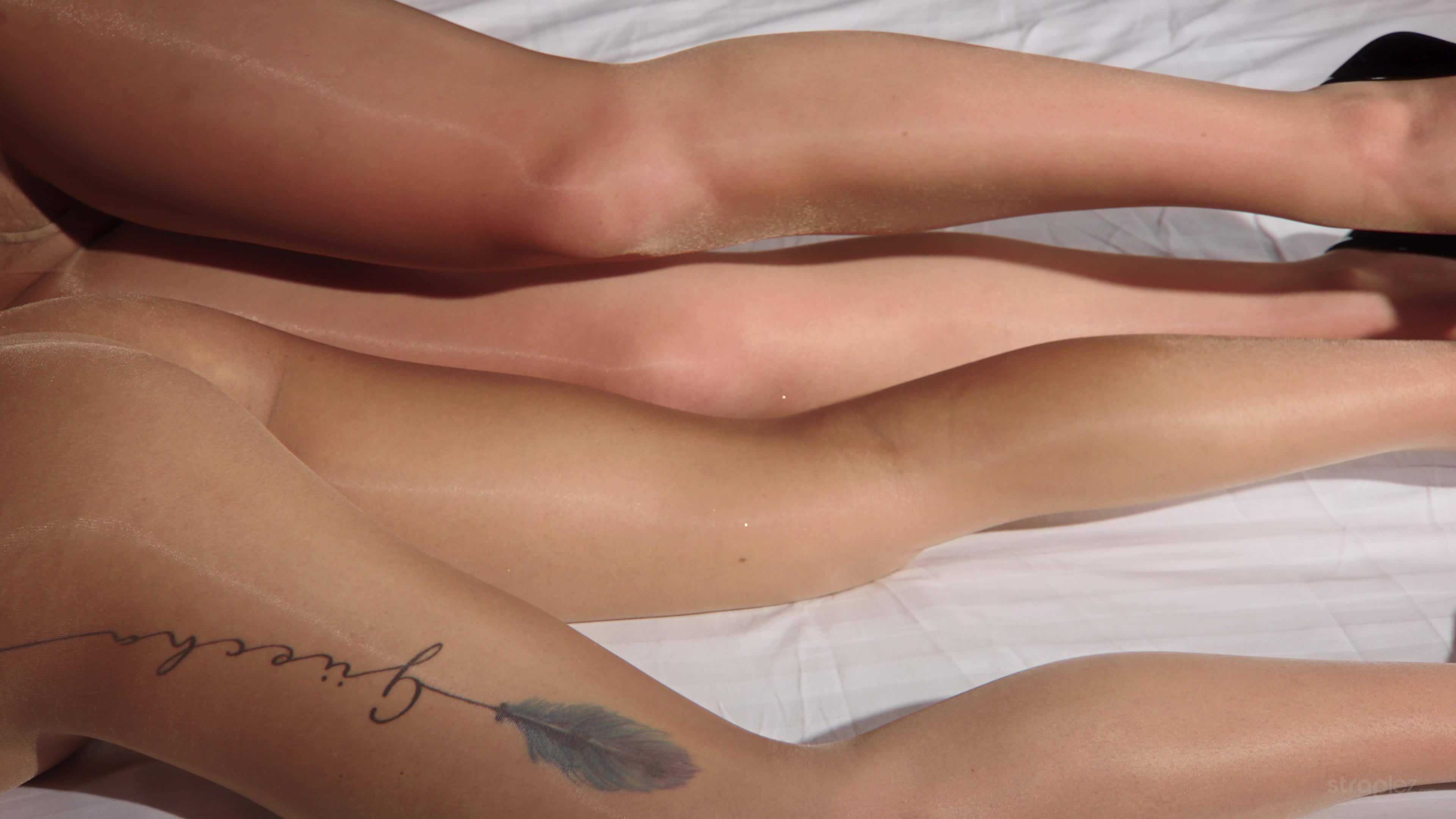 straplez.23.11.02.veronica.leal.and.alexis.crystal.mistress.desire.4k