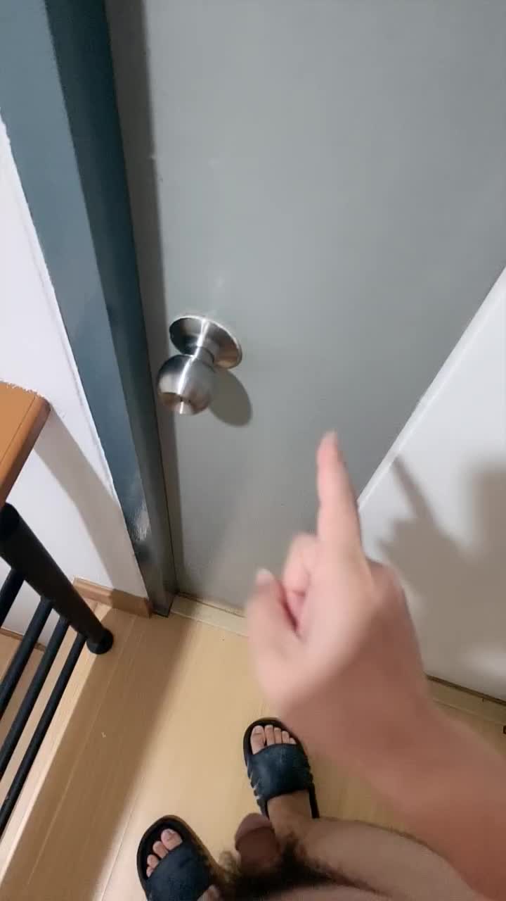 2048.hk@2001614135_模特丰腴甜妻_20250825_095822