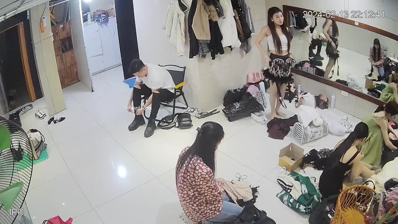 2048.hk@ 5_6168060309685670563_(new)