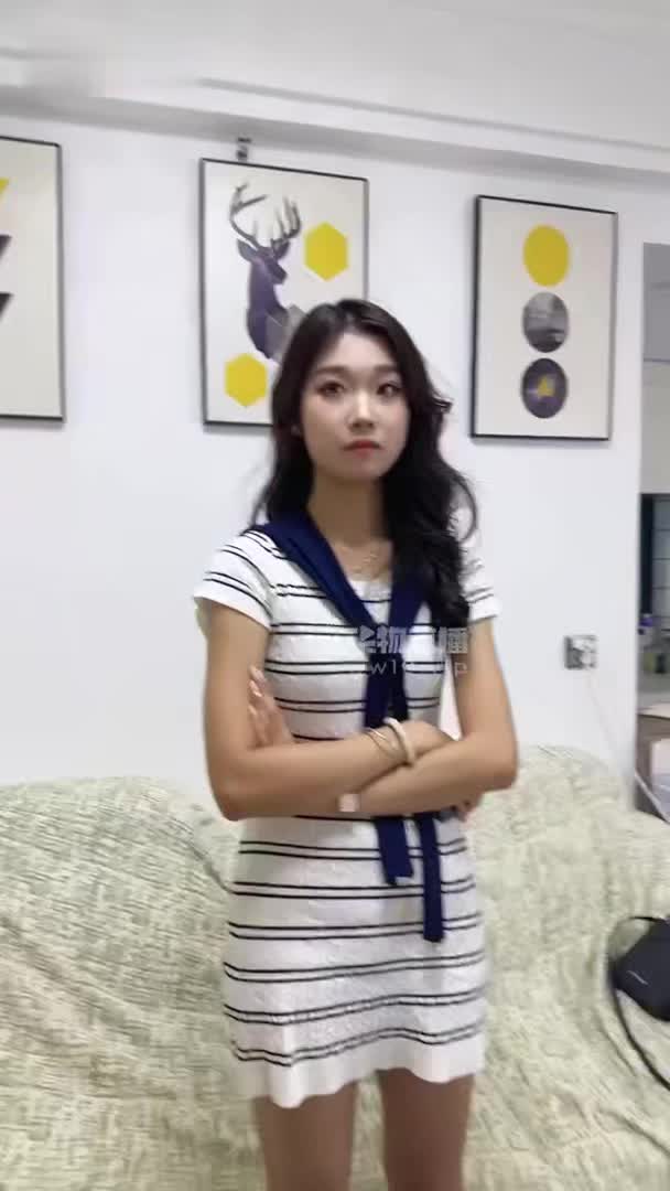 2048.hk@狗哥TJ：开发40码180女大逆天颜值重口白袜40码大脚原味除臭全体重踩踏美腿碎蛋2025-07-31