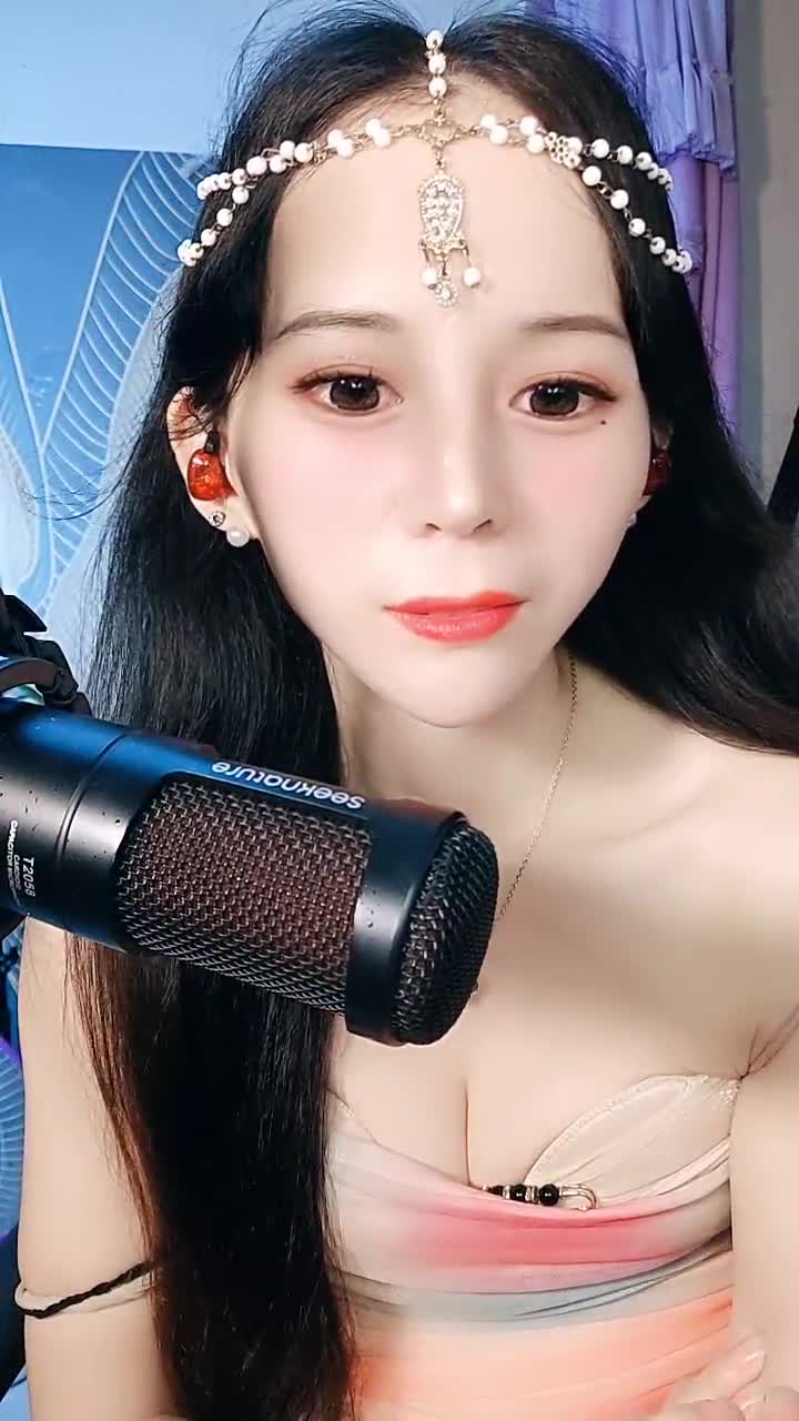 2048.hk@16924141699.2舞蹈小姐姐