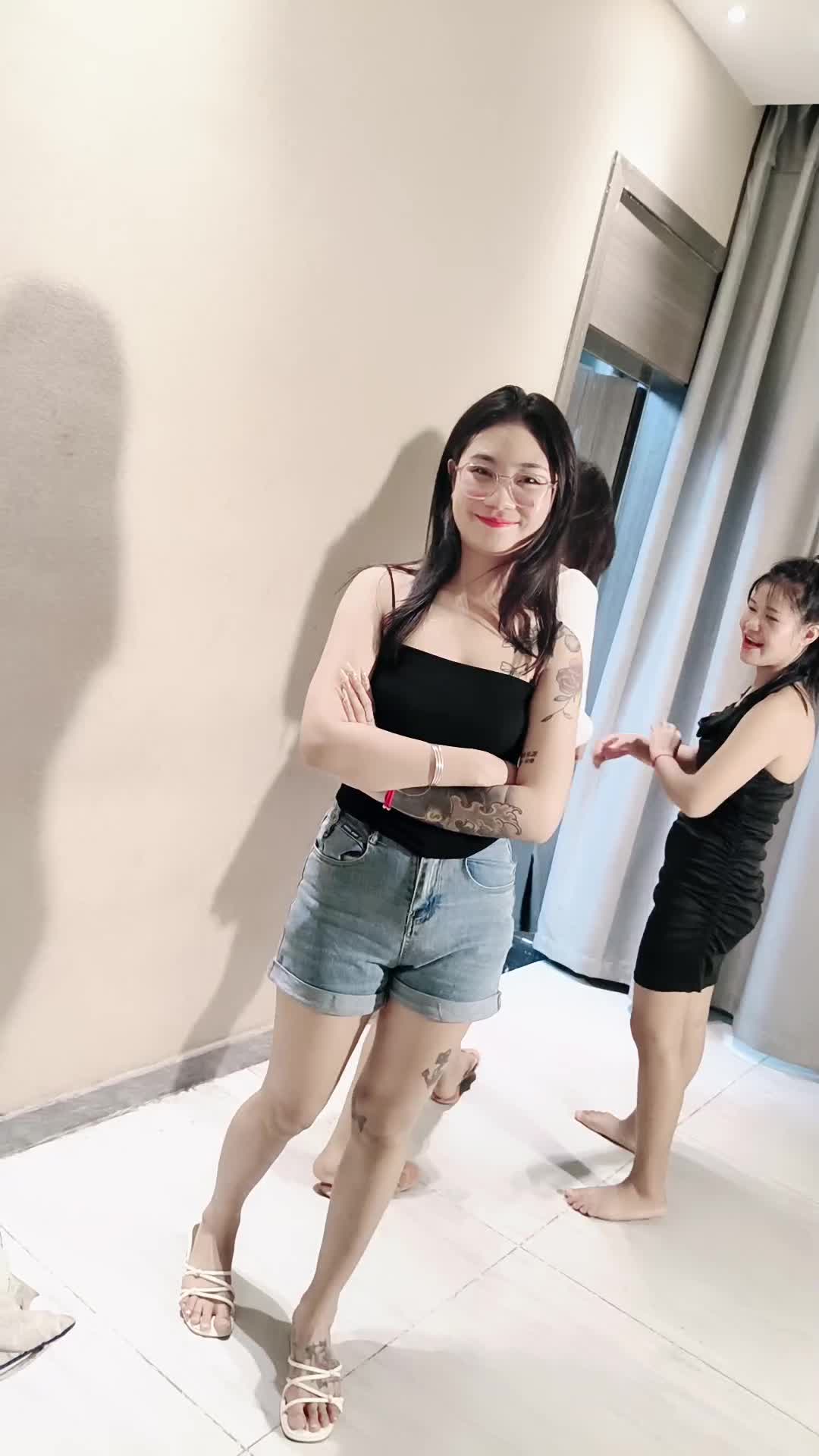 风华美人-2025.08.27-350940960