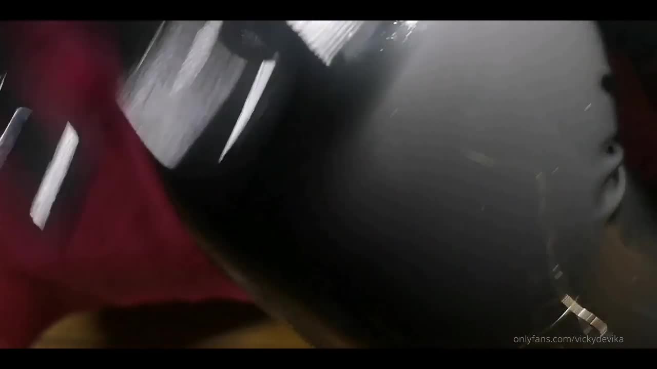 2048.hk@Shining her new catsuit and hood for the first time