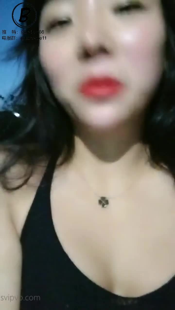 #肛交 #爆菊 苏妲己勾引搭讪精神小伙户外野战