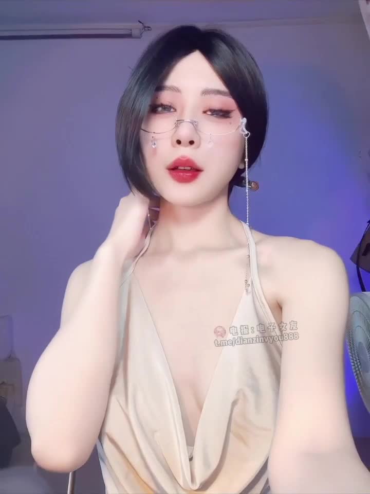 #蘸点蜜桃酱 #推特 #网红 #黑丝 #自慰 #国产 #阿黑颜 #口交 #主播 #合集 非直播 Part 2