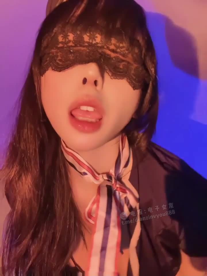 #蘸点蜜桃酱 #推特 #网红 #黑丝 #自慰 #国产 #阿黑颜 #口交 #主播 #合集 非直播 Part 4