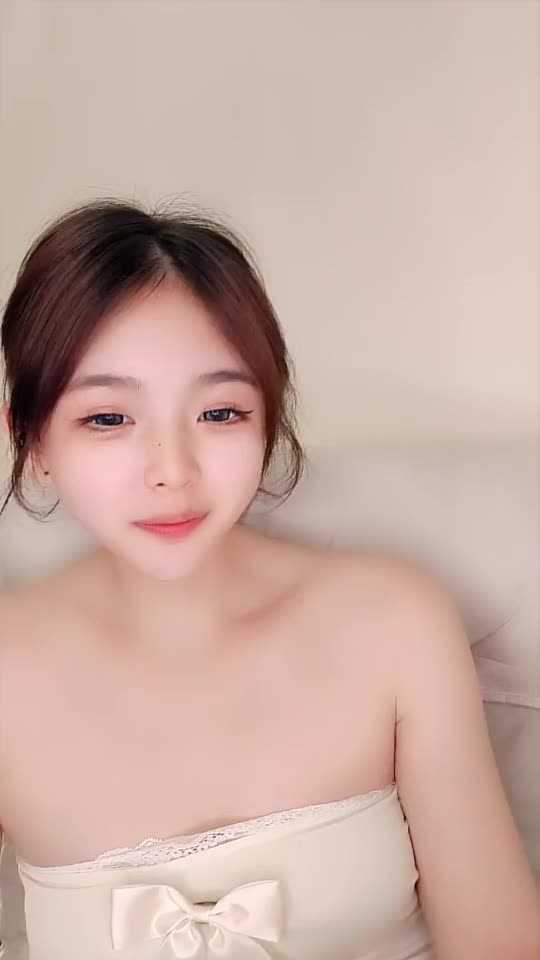 #小懒猫 #高颜值 #裸舞 #国产 #主播