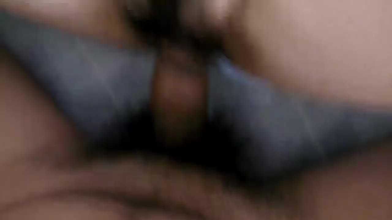 #熟女 #人妻 #少妇 #偷情和饥渴熟女人妻偷情，操得她嗷嗷叫，你这水挺多呀